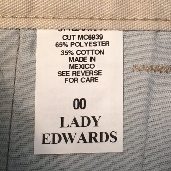 LADY EDWARDS Pleated Front High Rise Chino Short   NWT!! - Picture 9 of 10